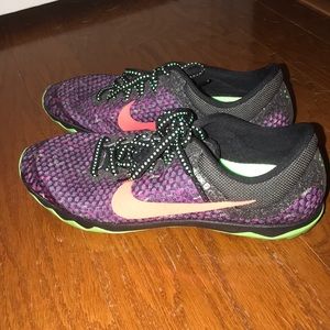 Nike rival waffle / running shoes